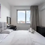 Sunflower 1-bedroom In *