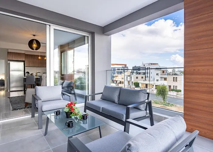 Apartment Sunflower 1-bedroom In Larnaka